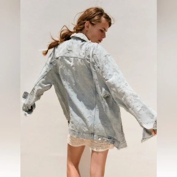 ✨SALE✨ ZARA OVERSIZED DENIM JACKET ✨SALE✨ - Picture 8 of 14